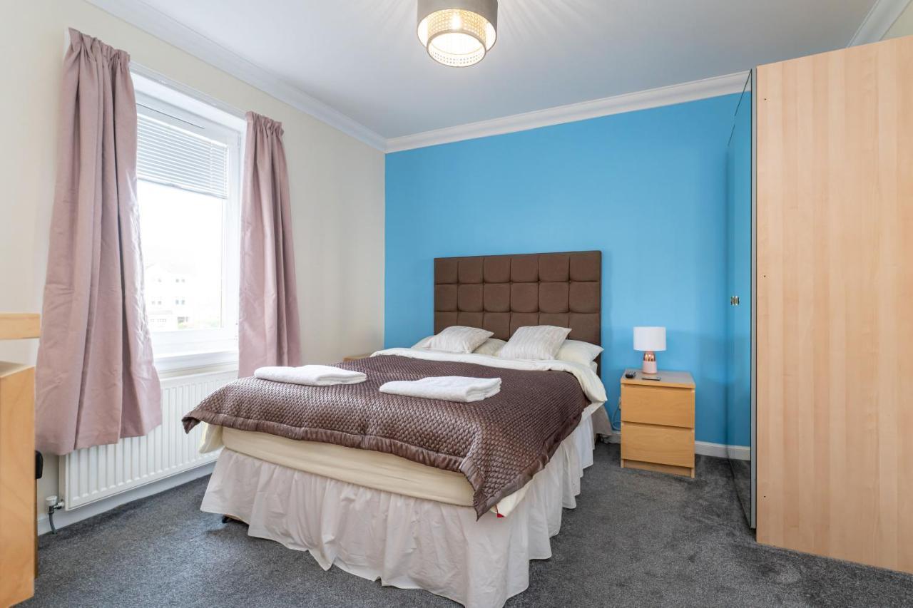 New Four Bedroom House - All Rooms Ensuite Стерлинг Экстерьер фото